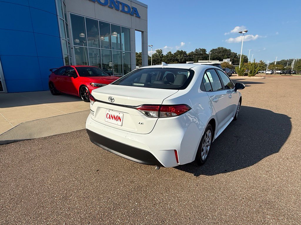 Used 2024 Toyota Corolla LE Sedan