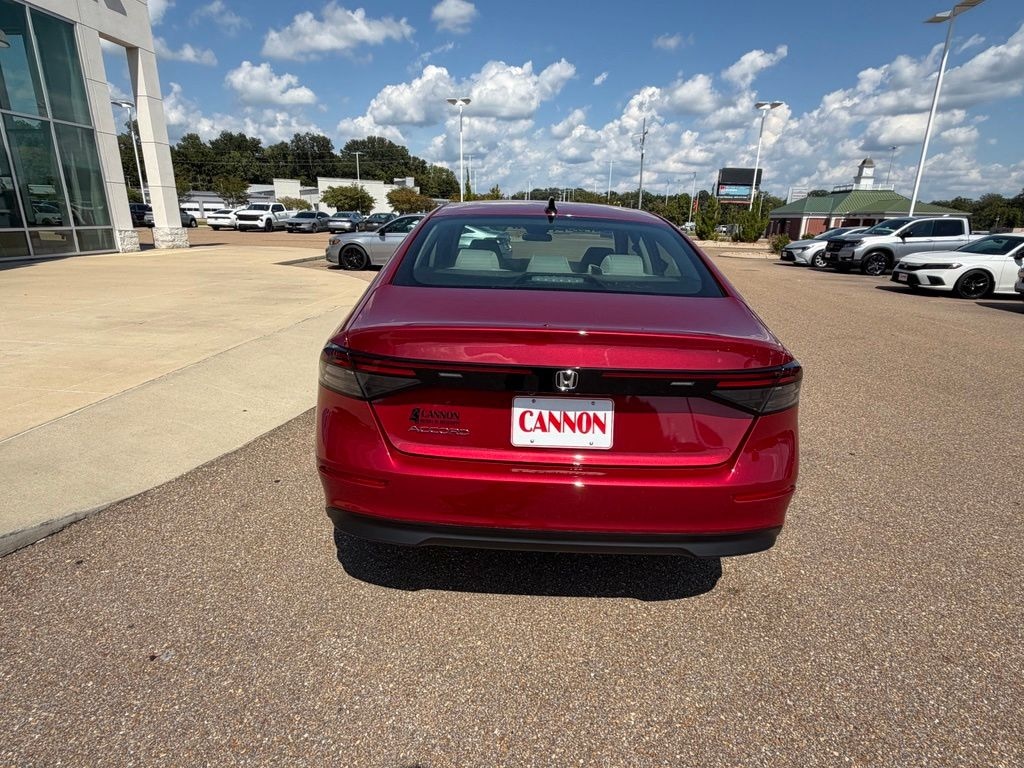 New 2026 Honda Accord SE Sedan