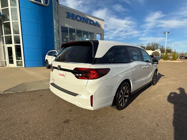 2026 Honda Odyssey EX-L - Photo 7