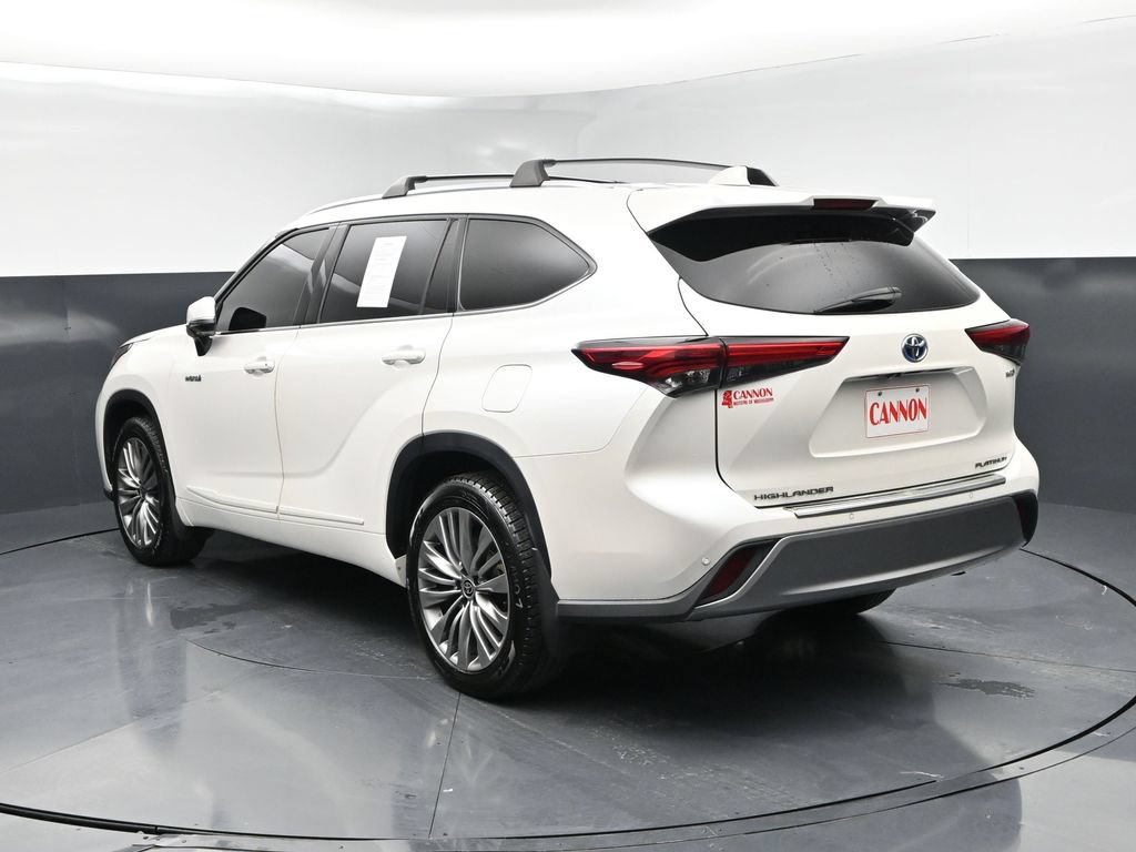 Used 2021 Toyota Highlander Hybrid Platinum SUV