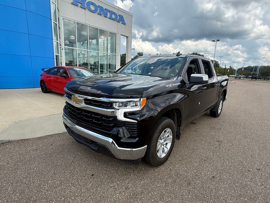 Used 2025 Chevrolet Silverado 1500 LT Truck