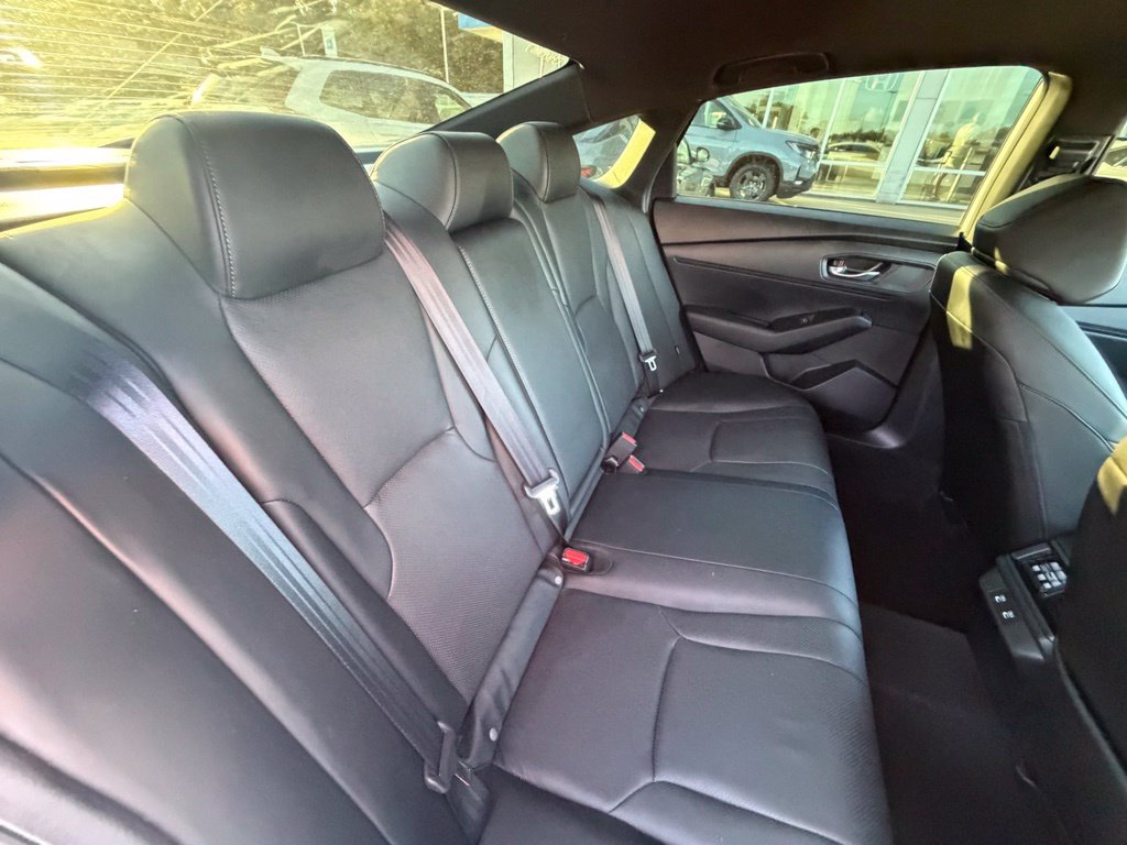 2025 Honda Accord Hybrid Sport-L - Photo 38