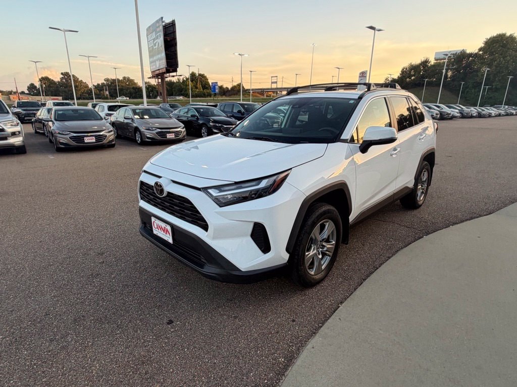2024 Toyota RAV4