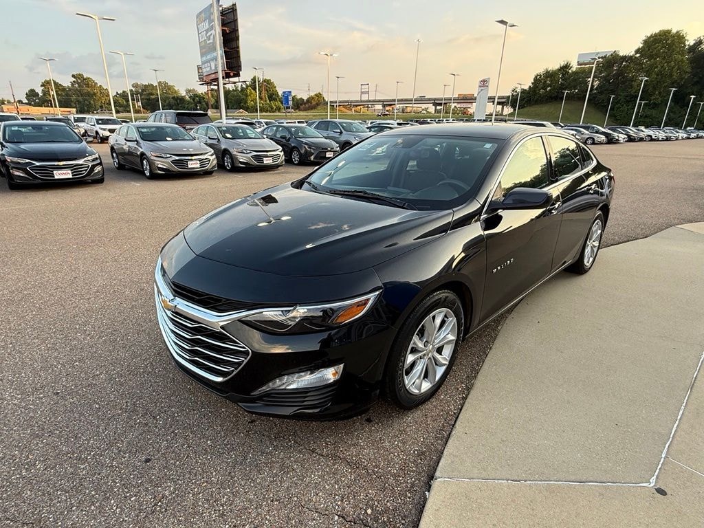 Used 2025 Chevrolet Malibu LT Sedan