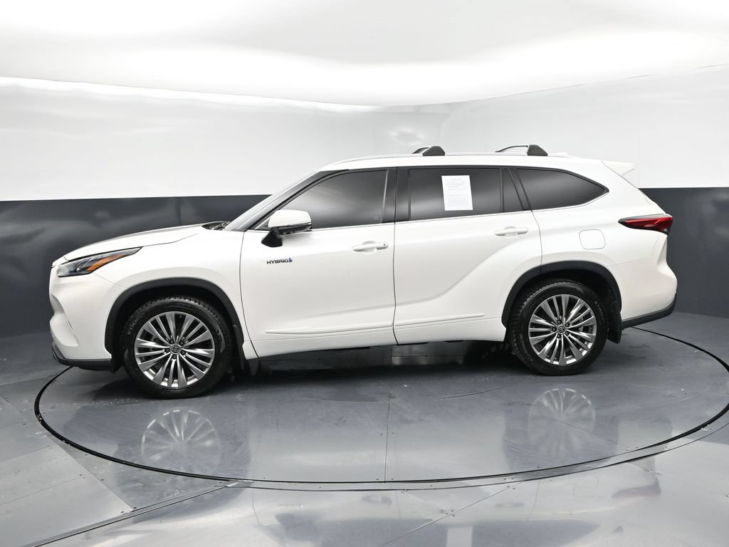 Used 2021 Toyota Highlander Hybrid Platinum SUV