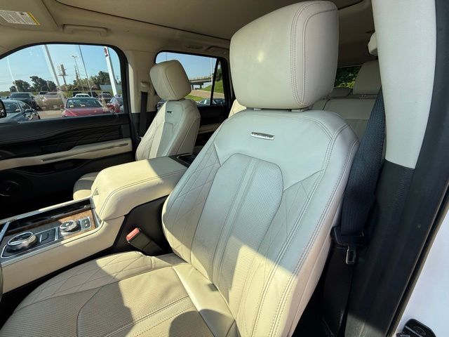 2021 Ford Expedition Platinum - Photo 12