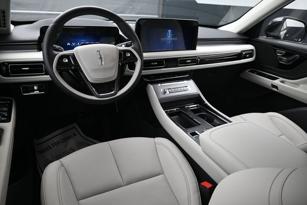 2026 Lincoln Aviator Premiere - Photo 13