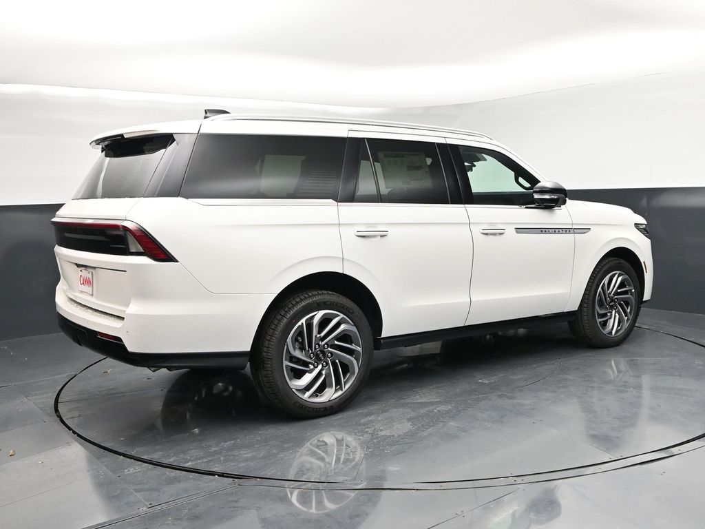 2027 Lincoln Navigator Reserve - Photo 6