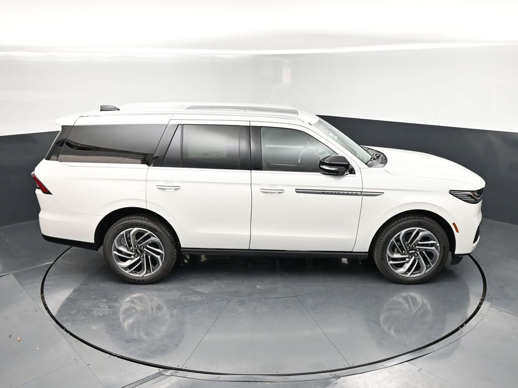 2027 Lincoln Navigator Reserve - Photo 29