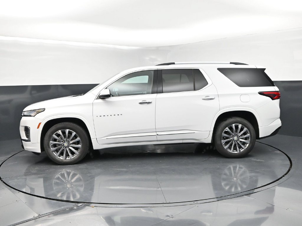Used 2023 Chevrolet Traverse Premier SUV