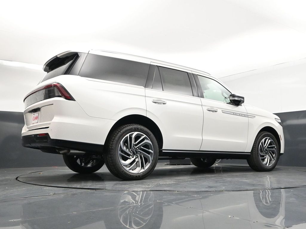2027 Lincoln Navigator Reserve - Photo 36