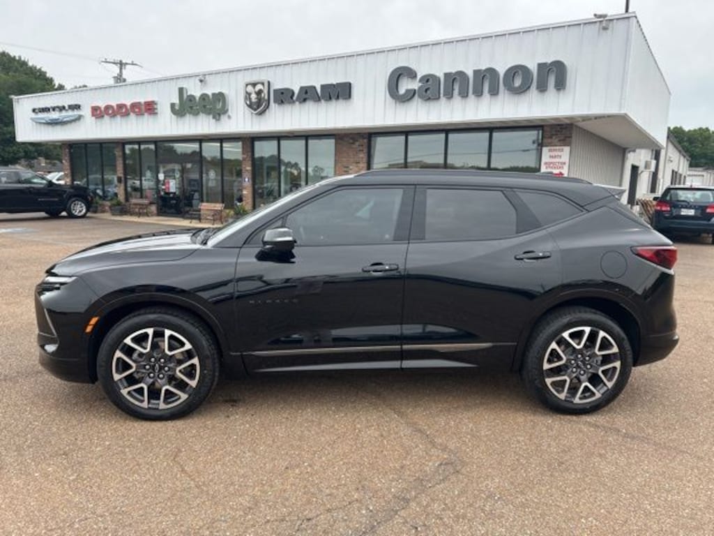 Used 2023 Chevrolet Blazer RS SUV