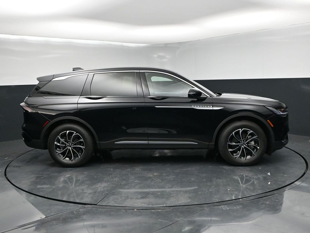 2026 Lincoln Nautilus Premiere - Photo 8