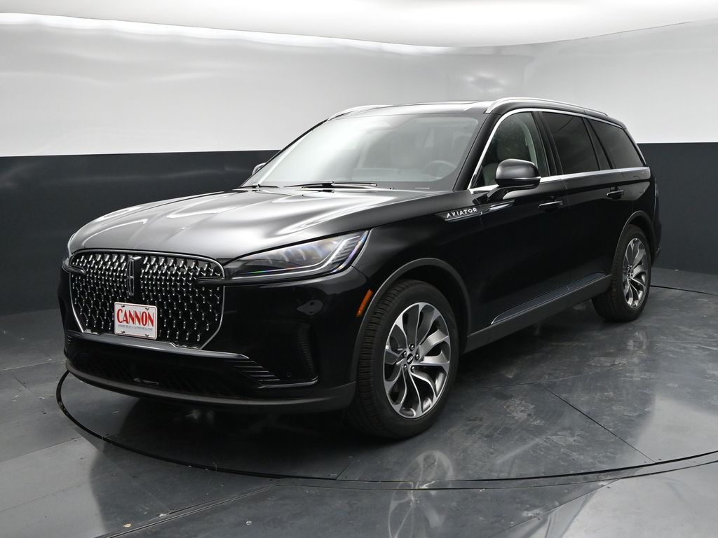 2026 Lincoln Aviator Premiere - Photo 2