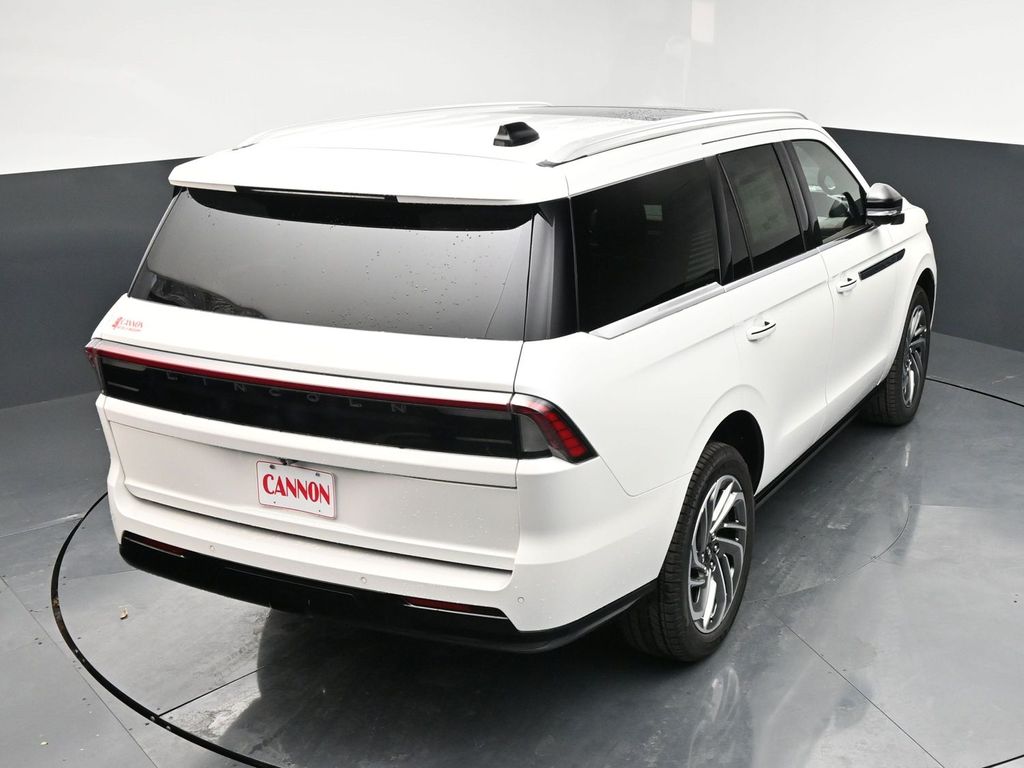 2027 Lincoln Navigator Reserve - Photo 26