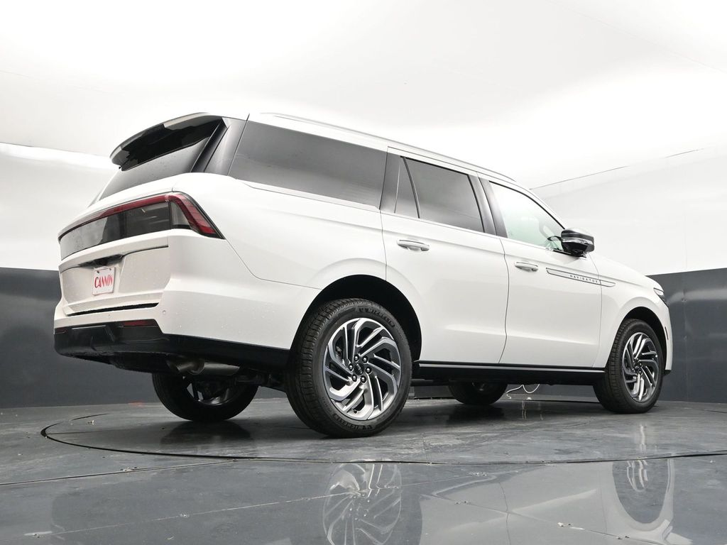 2027 Lincoln Navigator Reserve - Photo 35