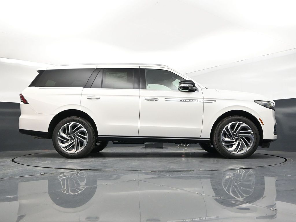 2027 Lincoln Navigator Reserve - Photo 37