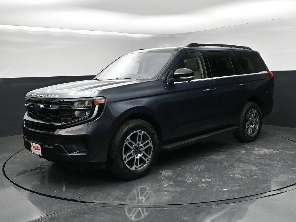 Used 2025 Ford Expedition Active SUV