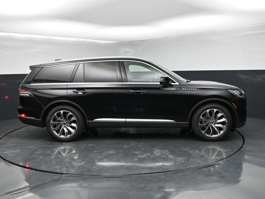 2026 Lincoln Aviator Premiere - Photo 8