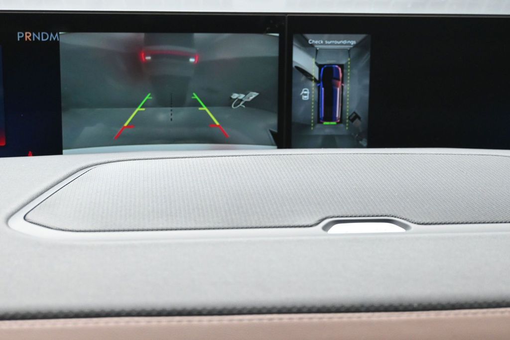 2027 Lincoln Navigator Reserve - Photo 18