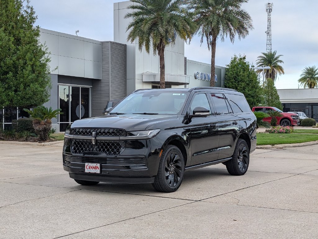 2027 Lincoln Navigator