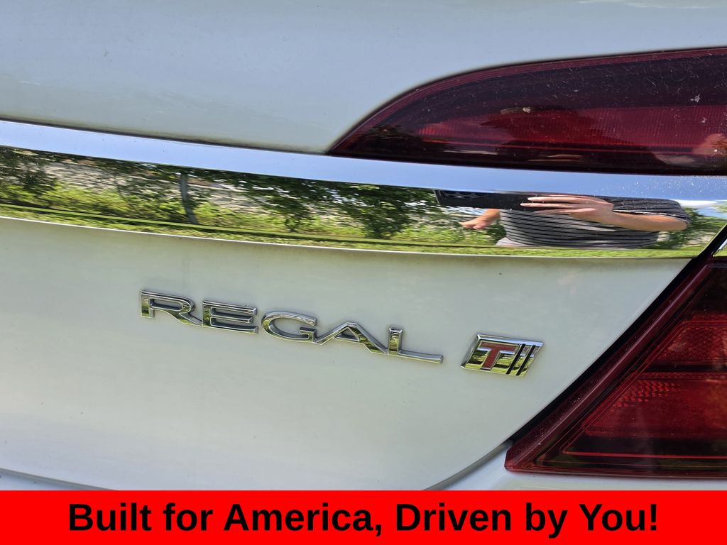 2015 Buick Regal Base - Photo 10