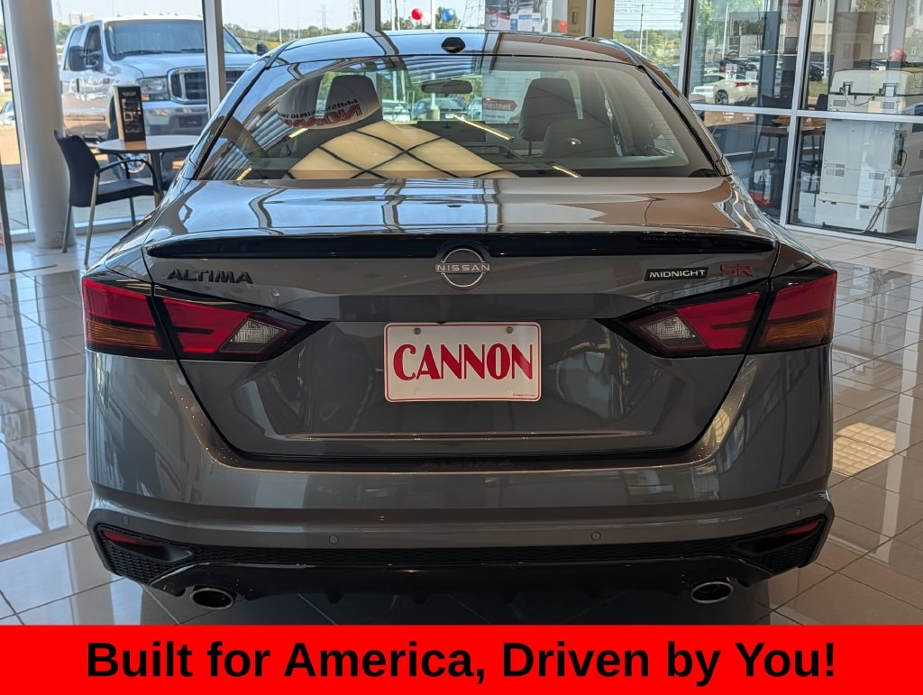 New 2026 Nissan Altima SR Sedan