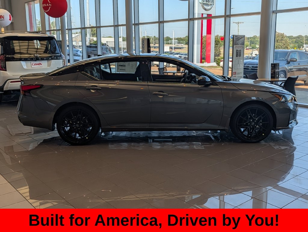 New 2026 Nissan Altima SR Sedan