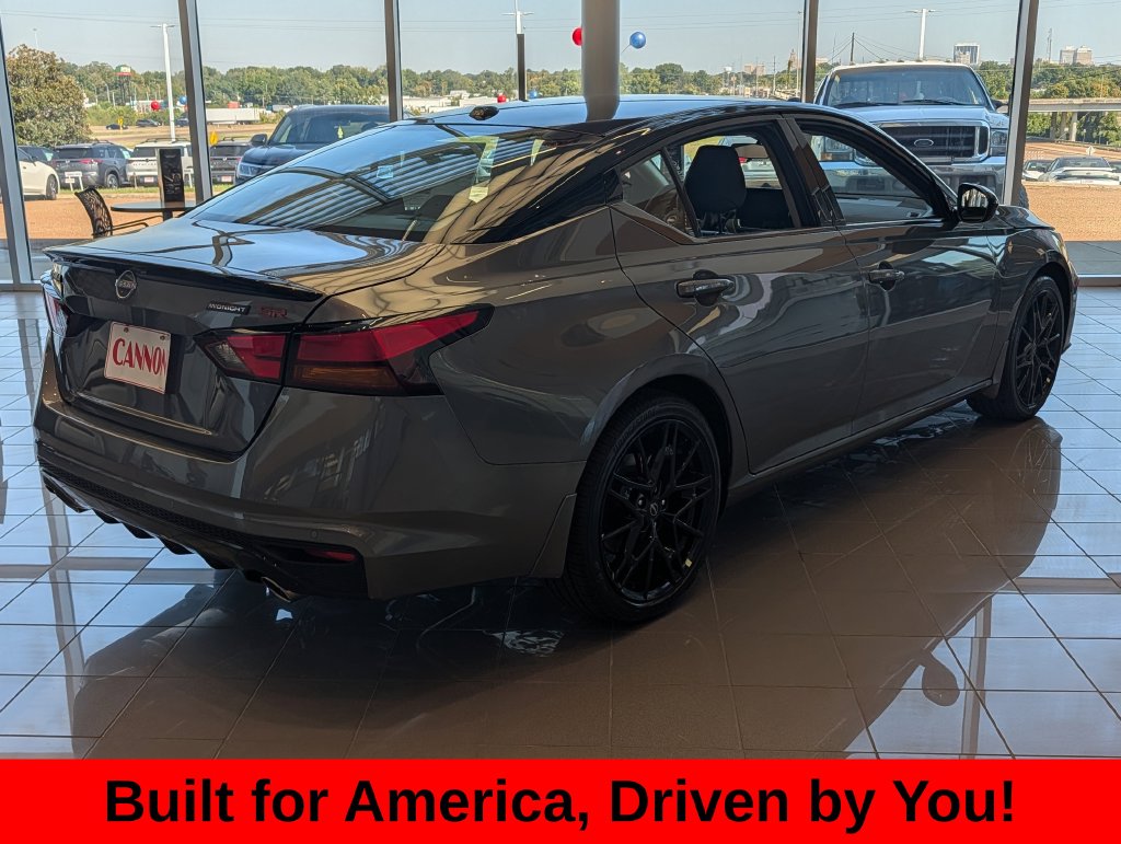 New 2026 Nissan Altima SR Sedan
