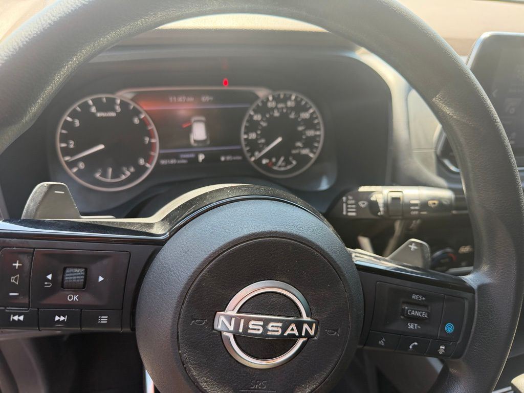 2022 Nissan Rogue SV - Photo 17