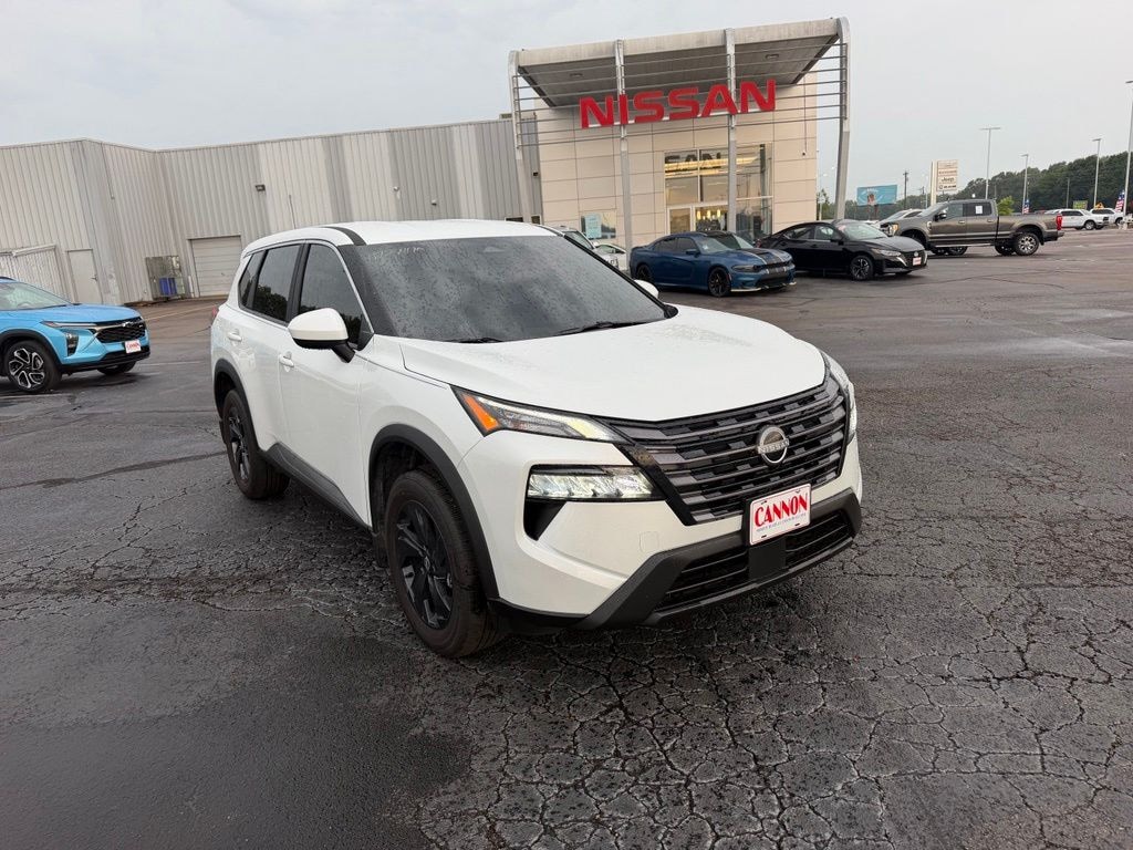 Used 2026 Nissan Rogue SV SUV