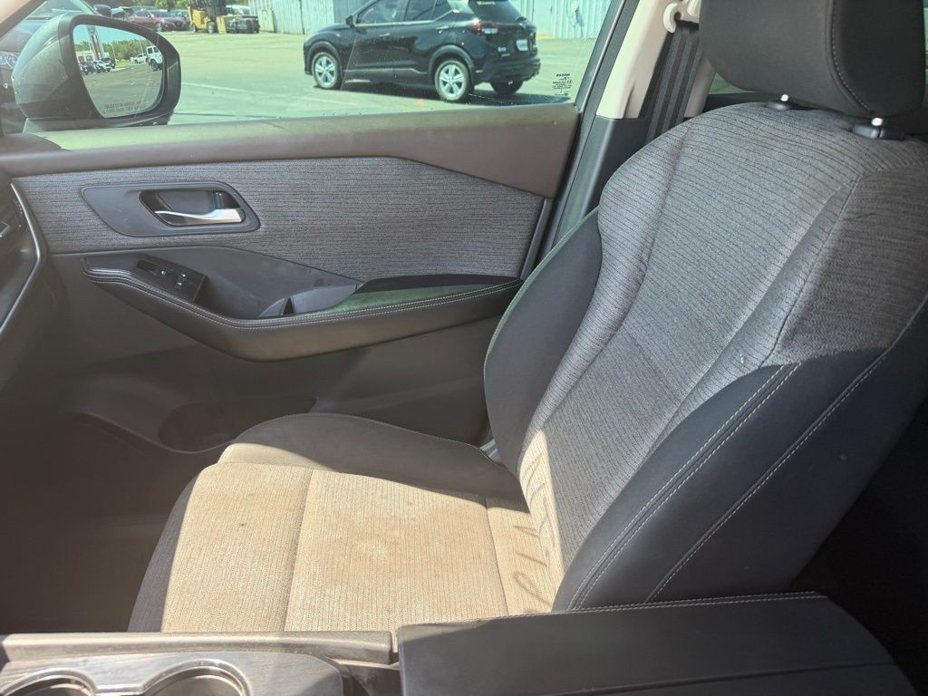 2022 Nissan Rogue SV - Photo 20