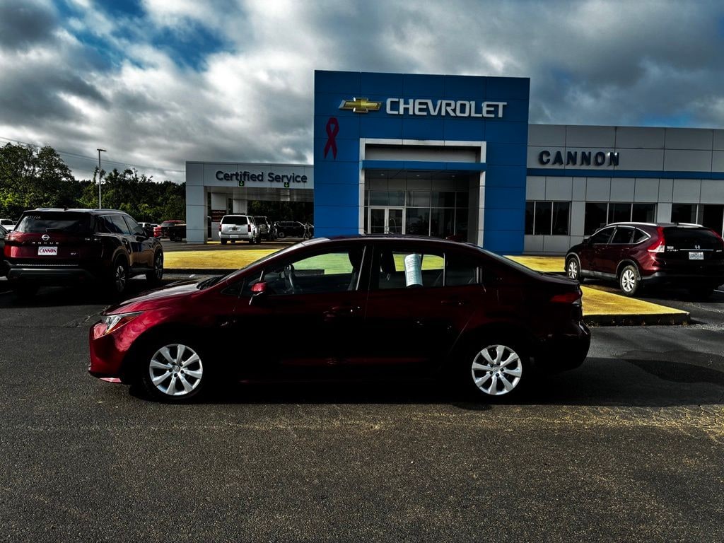 Used 2023 Toyota Corolla LE Sedan