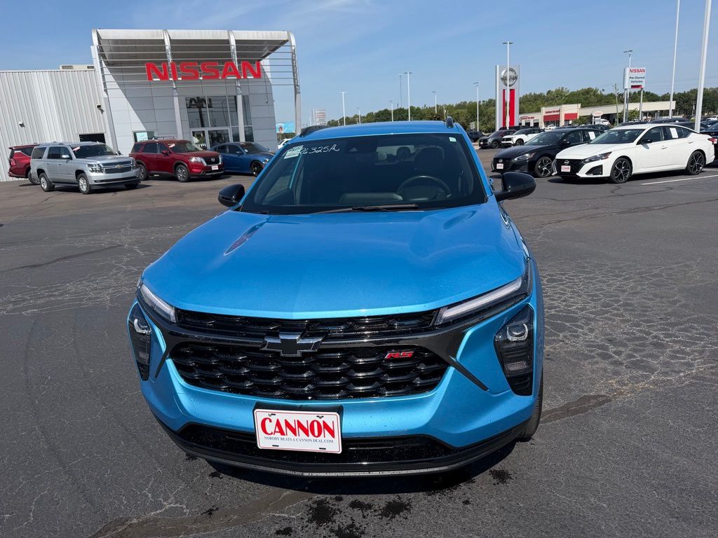 2025 Chevrolet Trax RS