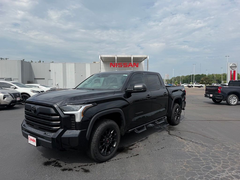 2023 Toyota Tundra SR5