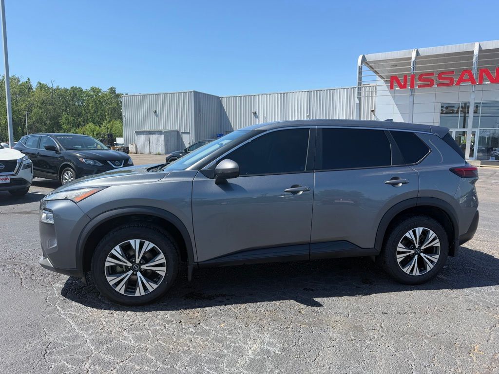 Used 2022 Nissan Rogue SV with VIN 5N1BT3BA2NC682341 for sale in Greenwood, MS