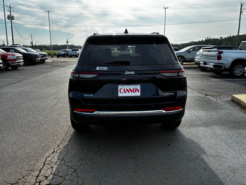 Used 2023 Jeep Grand Cherokee Limited SUV