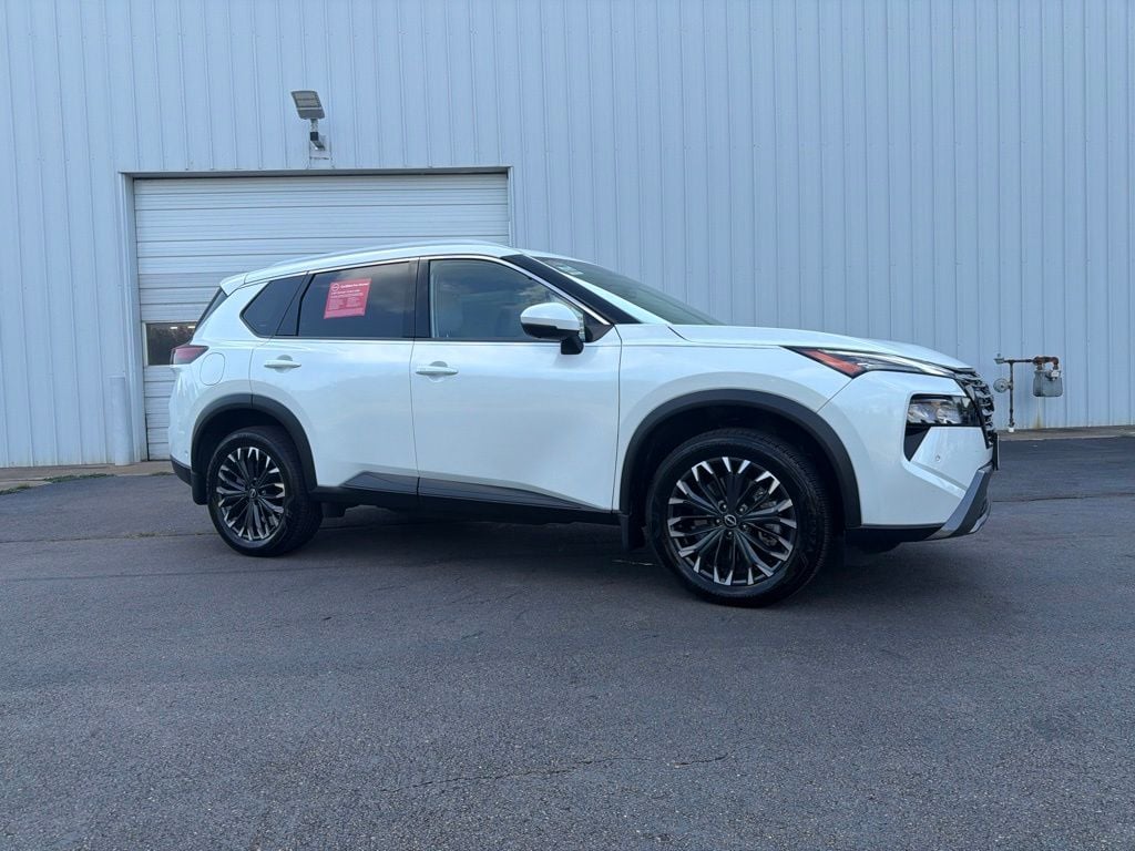 Certified 2025 Nissan Rogue SL SUV
