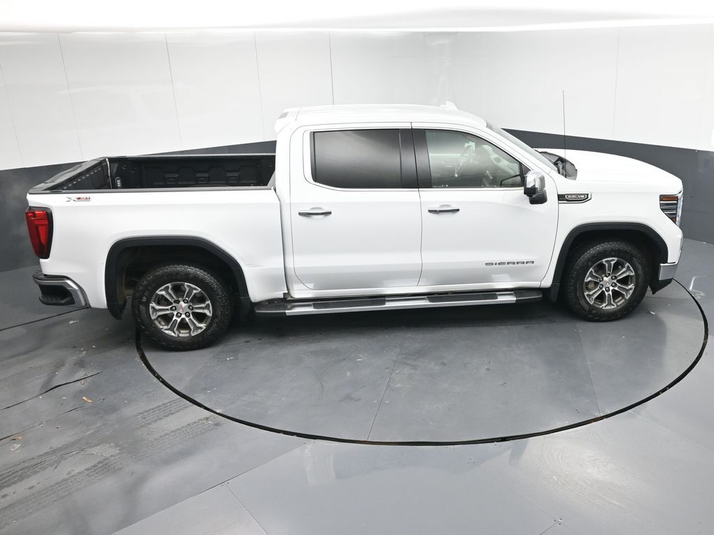 2023 GMC Sierra 1500 SLT - Photo 22