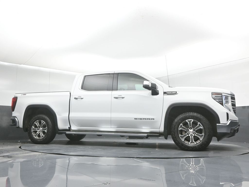 2023 GMC Sierra 1500 SLT - Photo 31