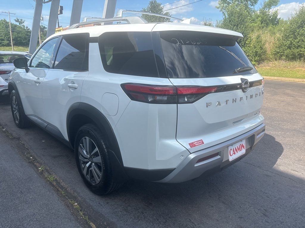 Certified 2025 Nissan Pathfinder SL SUV