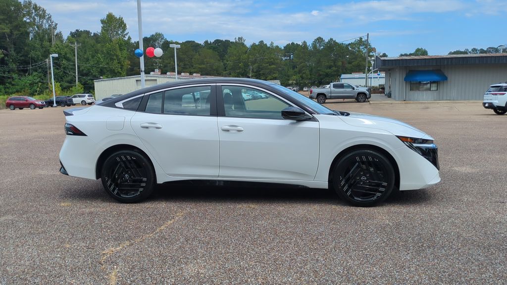 New 2027 Nissan Sentra SR Sedan