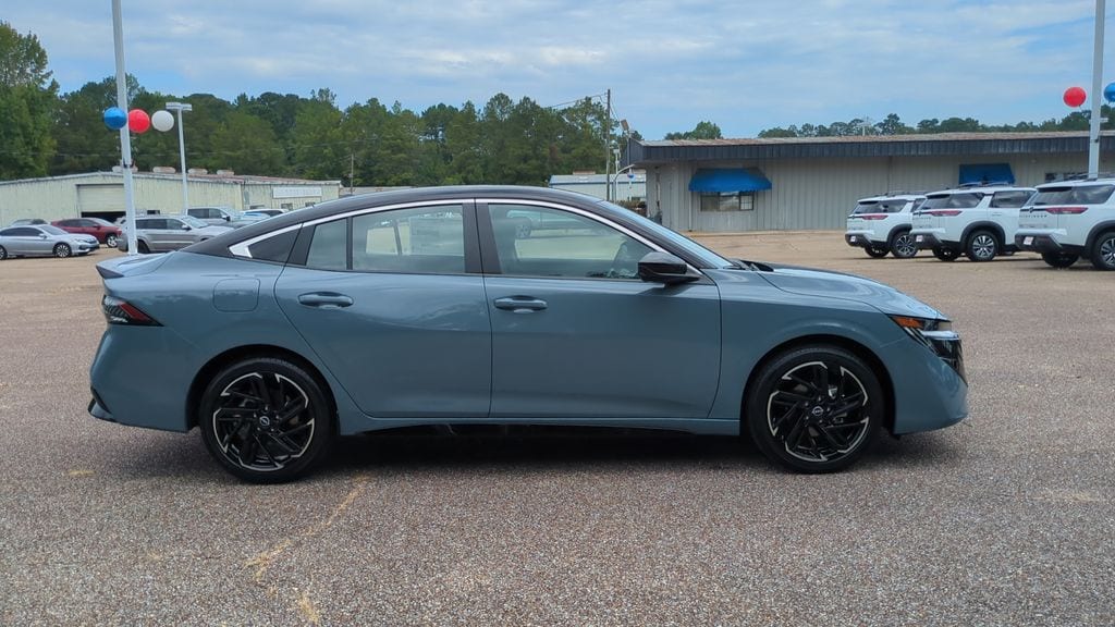 New 2027 Nissan Sentra SR Sedan