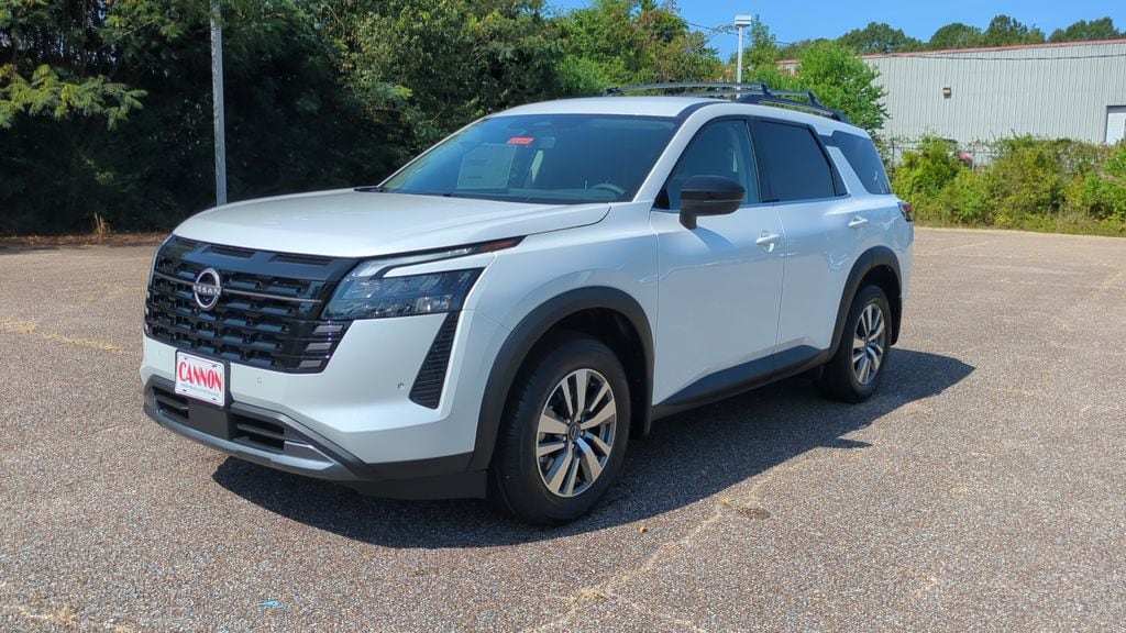 New 2026 Nissan Pathfinder SL SUV