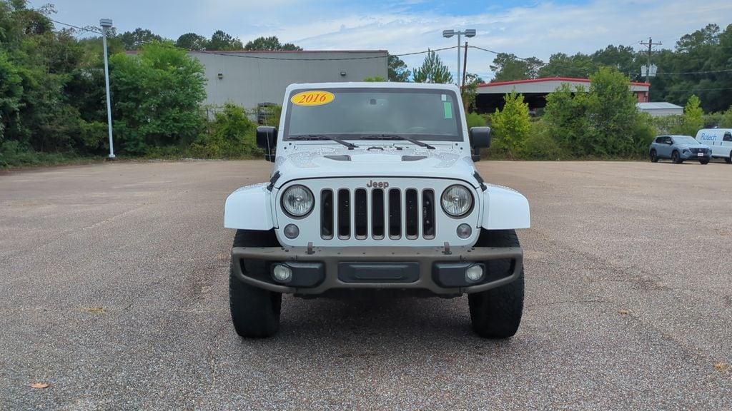 Used 2016 Jeep Wrangler Unlimited Sahara SUV