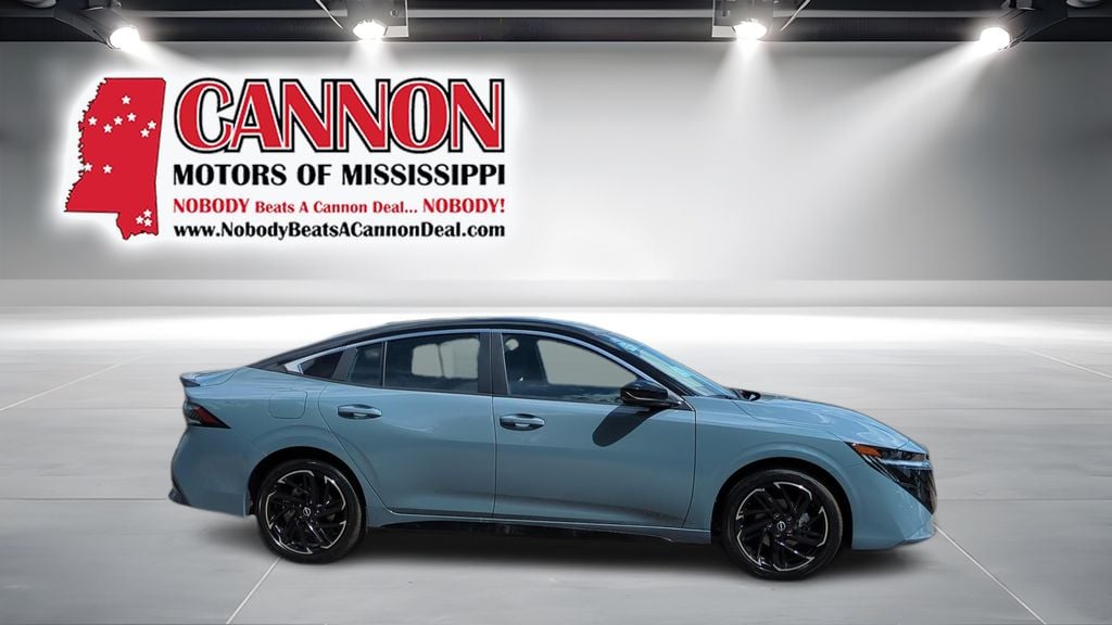 New 2027 Nissan Sentra SR Sedan