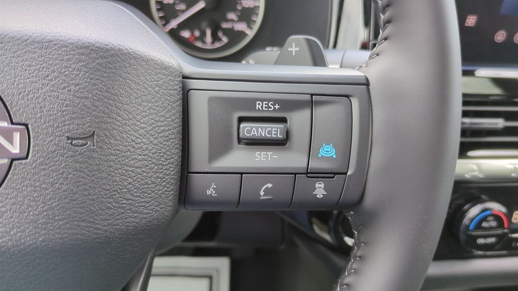 2026 Nissan Pathfinder SV - Photo 22