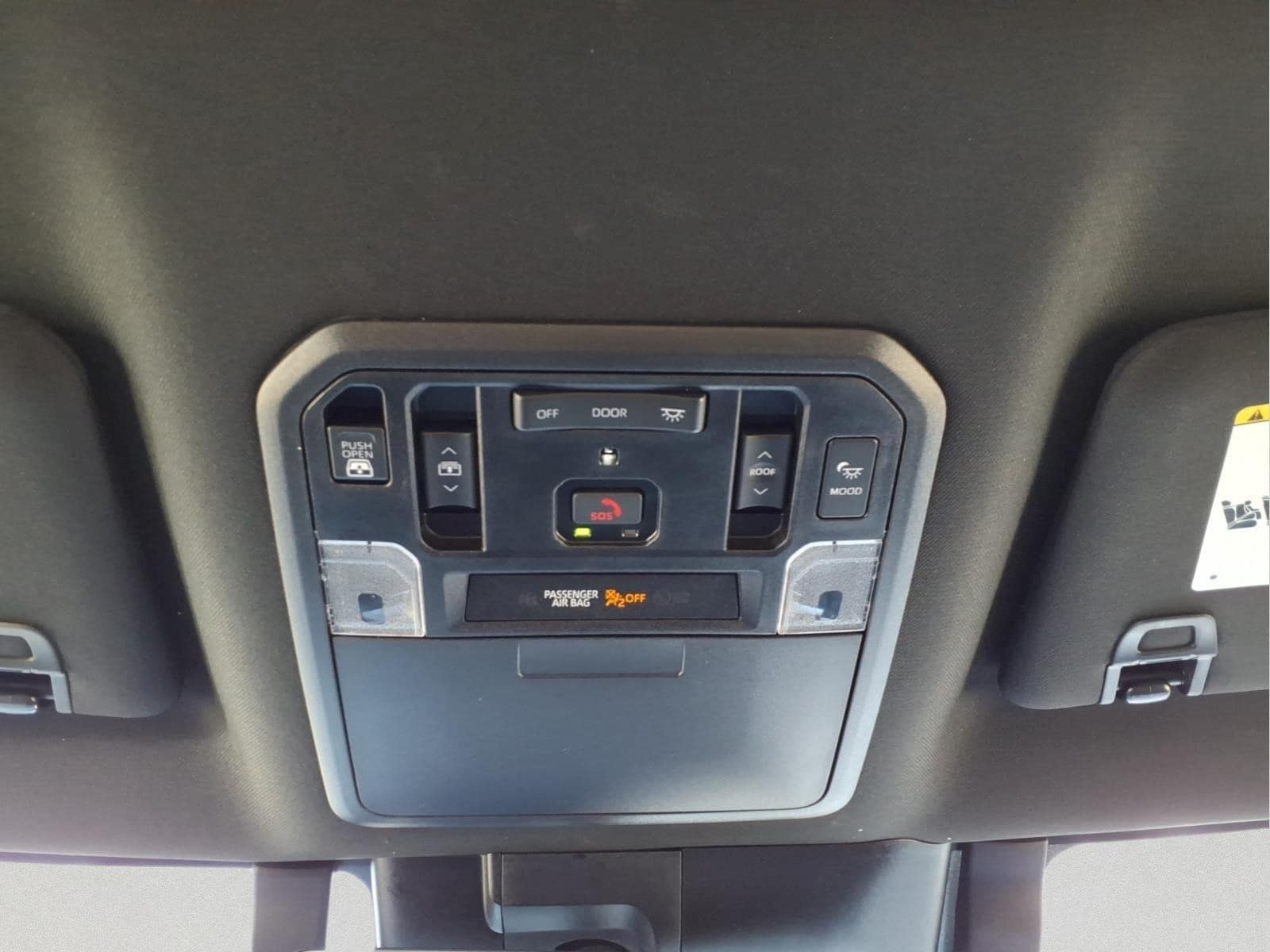 2025 Toyota Tundra Platinum - Photo 25