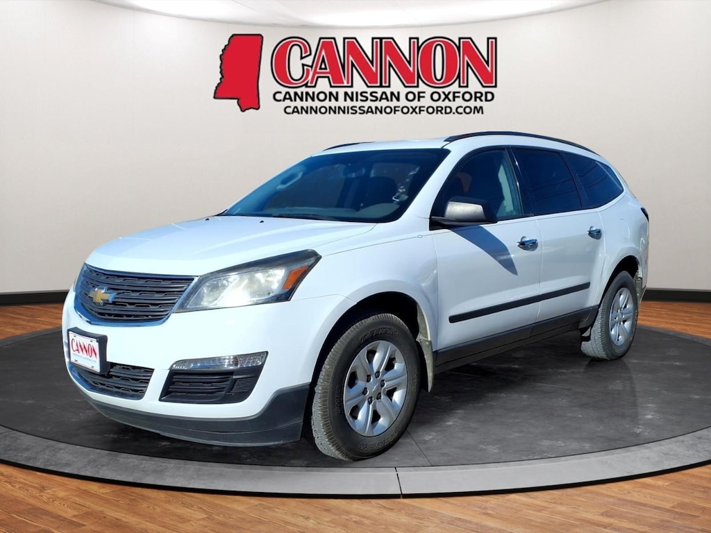 Used 2017 Chevrolet Traverse LS SUV