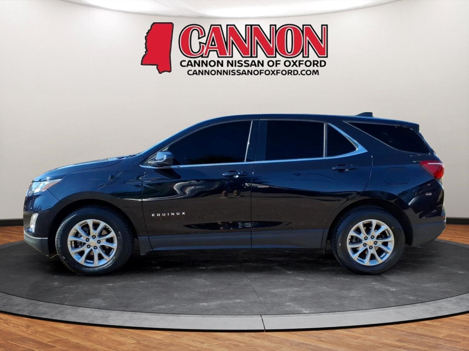 Used 2020 Chevrolet Equinox 2FL with VIN 2GNAXJEV7L6238991 for sale in Oxford, MS